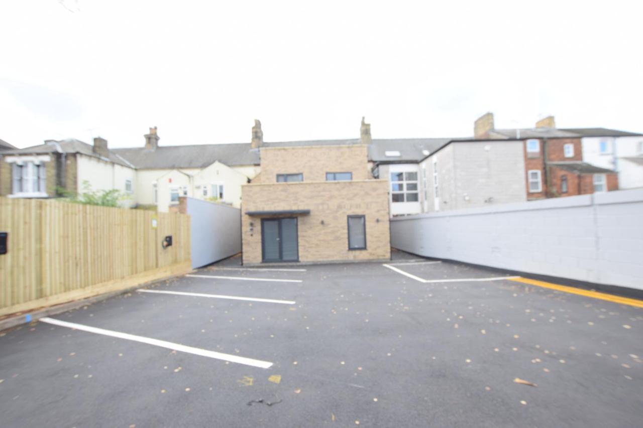 Stylish City Centre Apartments Lincoln Exterior foto